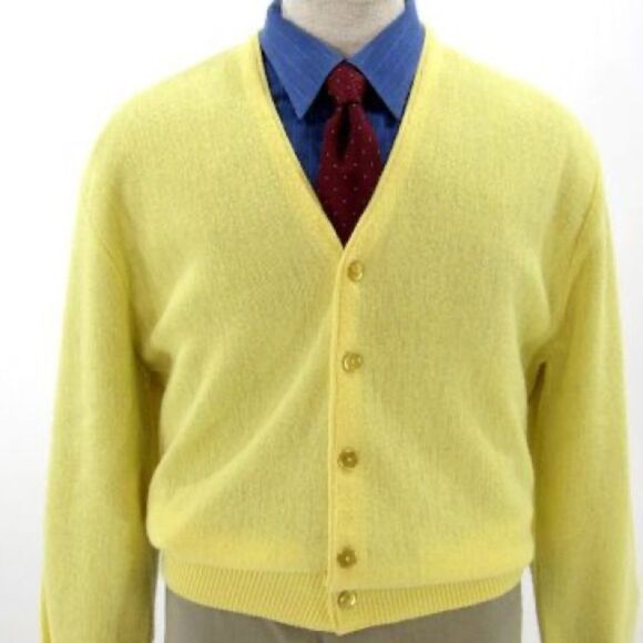 VINTAGE LONDON FOG YELLOW V MEN SWEATER SIZE M - Picture 1 of 7